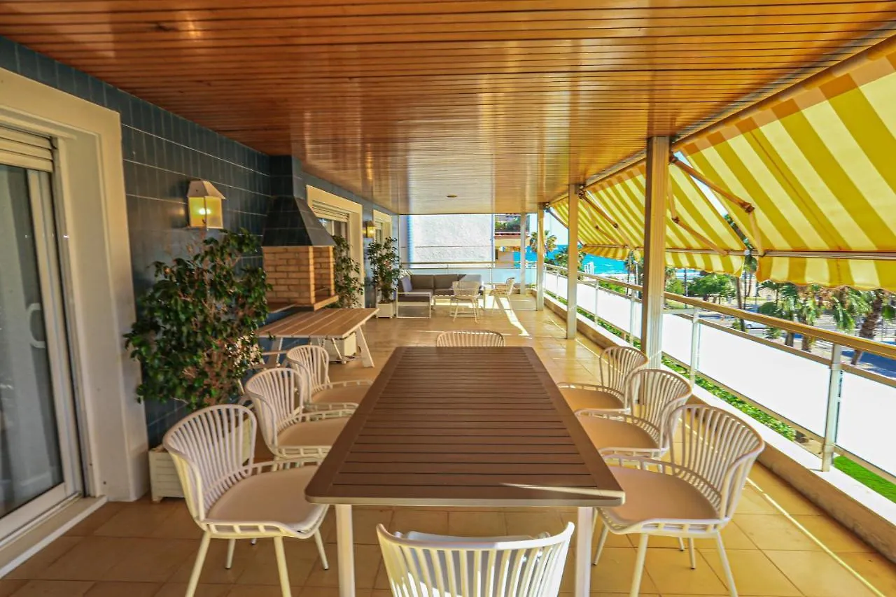 Aquarium - Only Families Apartment Cambrils